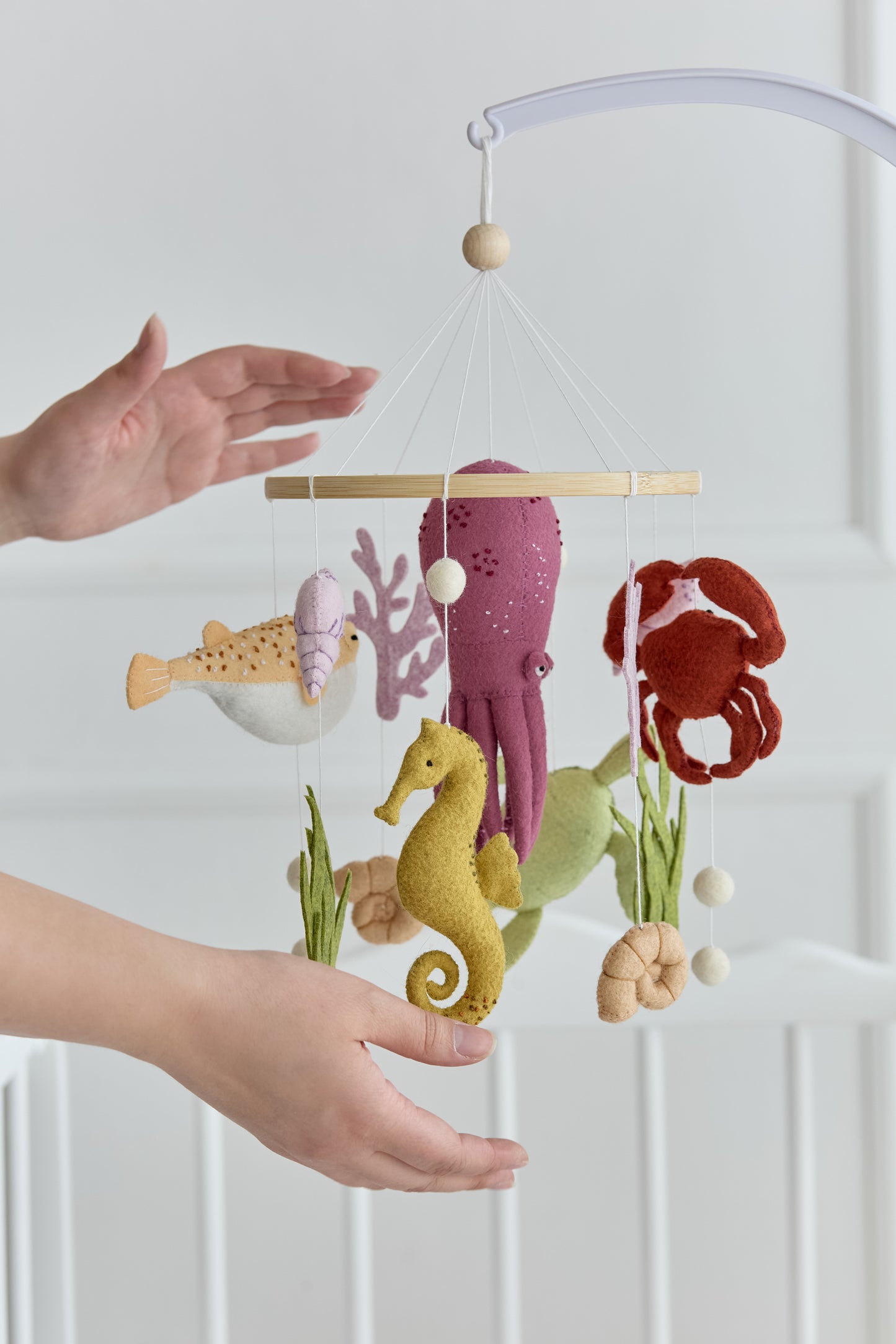 Ocean Baby Mobile – Felt Sea Animal Crib Mobile with Octopus, Seahorse, Turtle, Fish & Crab