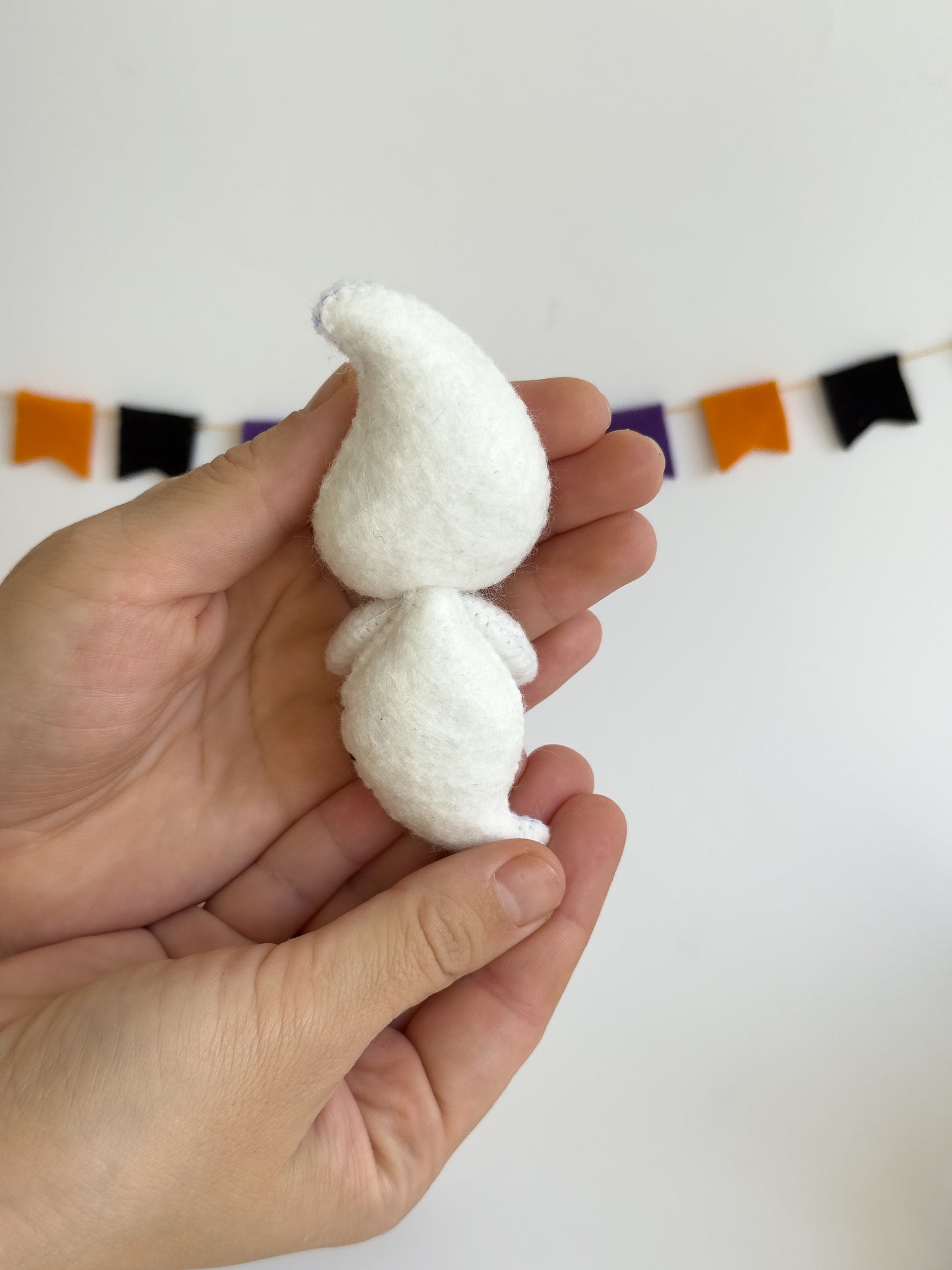 Halloween gift idea: cute ghost keychain with blush