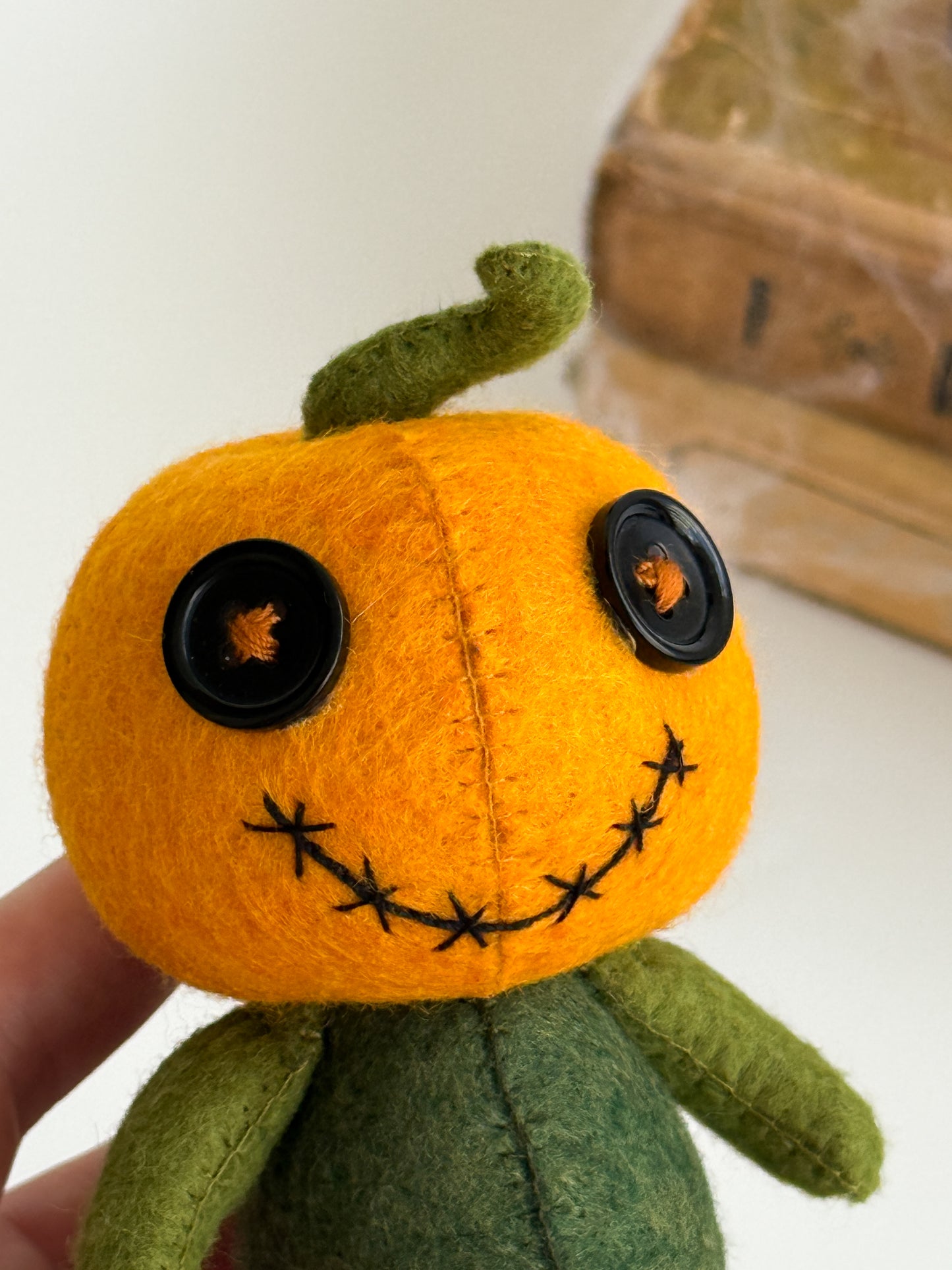 Handmade Pumpkin Plush with Button Eyes – Spooky Cute Halloween Felt Doll