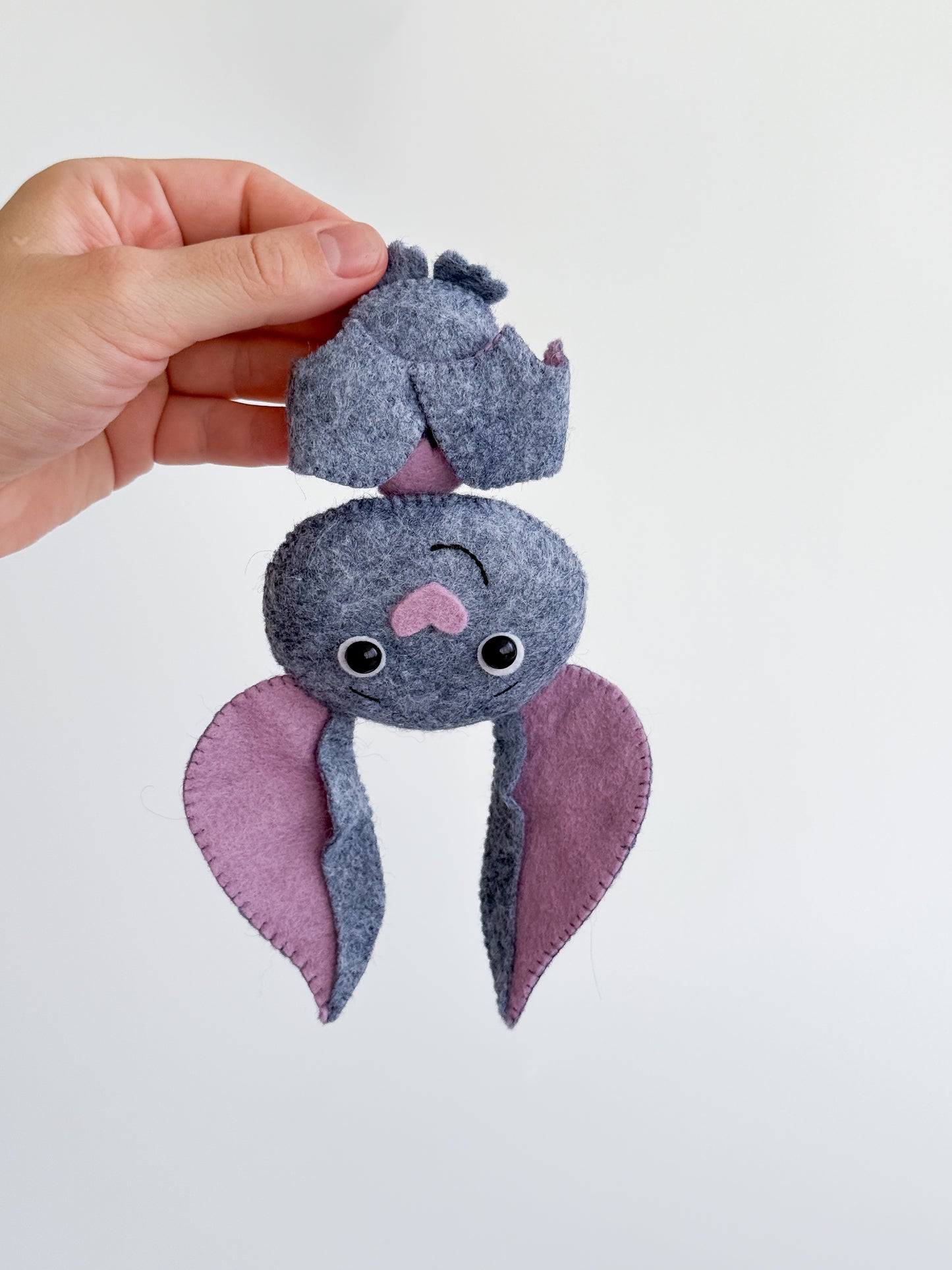 Handmade Felt Bat Ornament – Halloween Plush Decoration