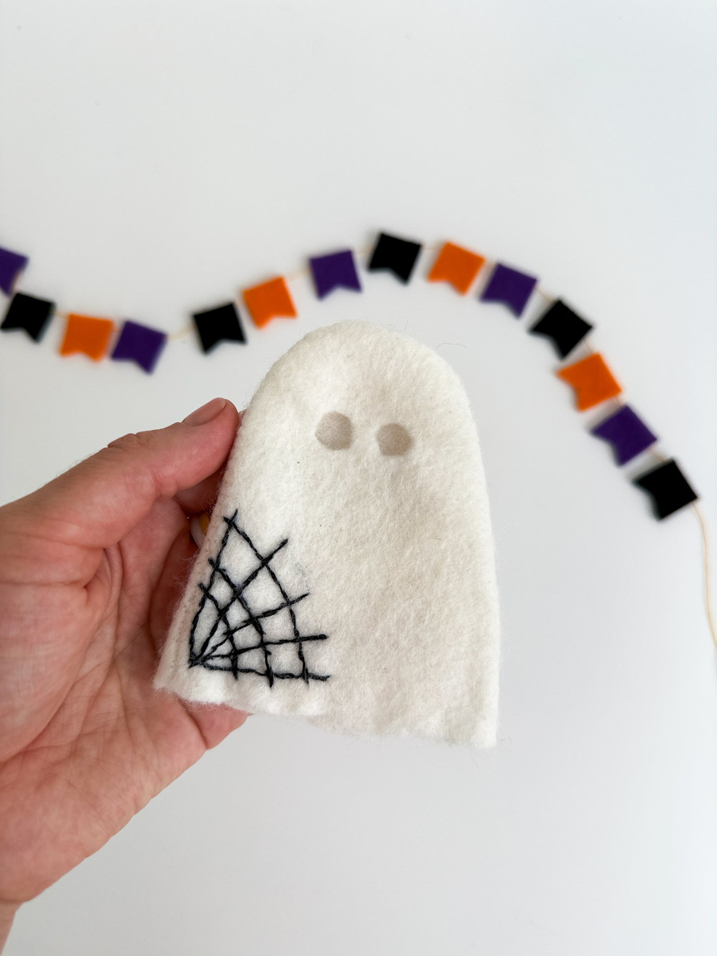 Halloween Ghost Plush Gift Set – Felt Ghost with Outfits in Gift Box