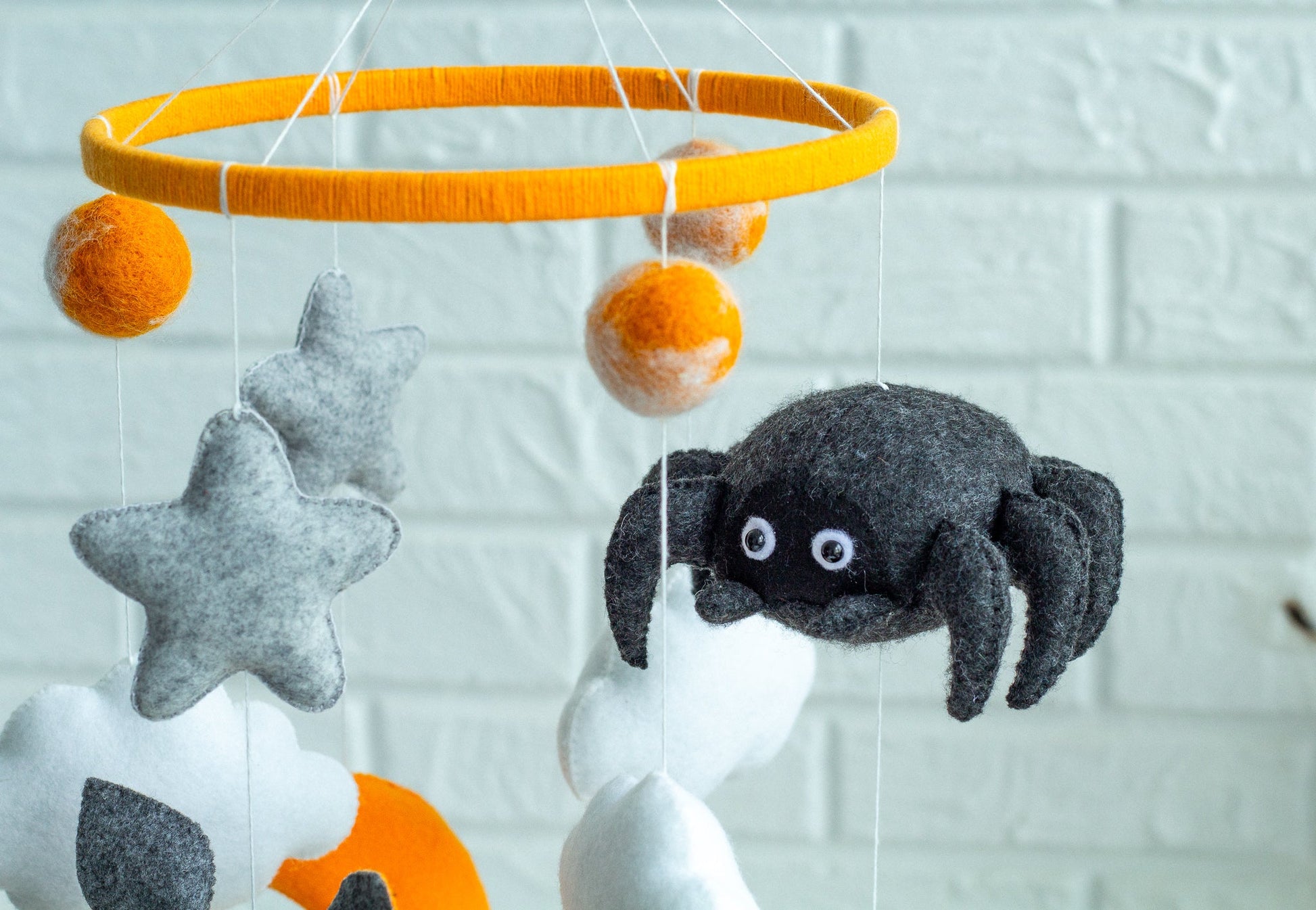 Bat baby crib mobile, New mom gift - WoollyFox