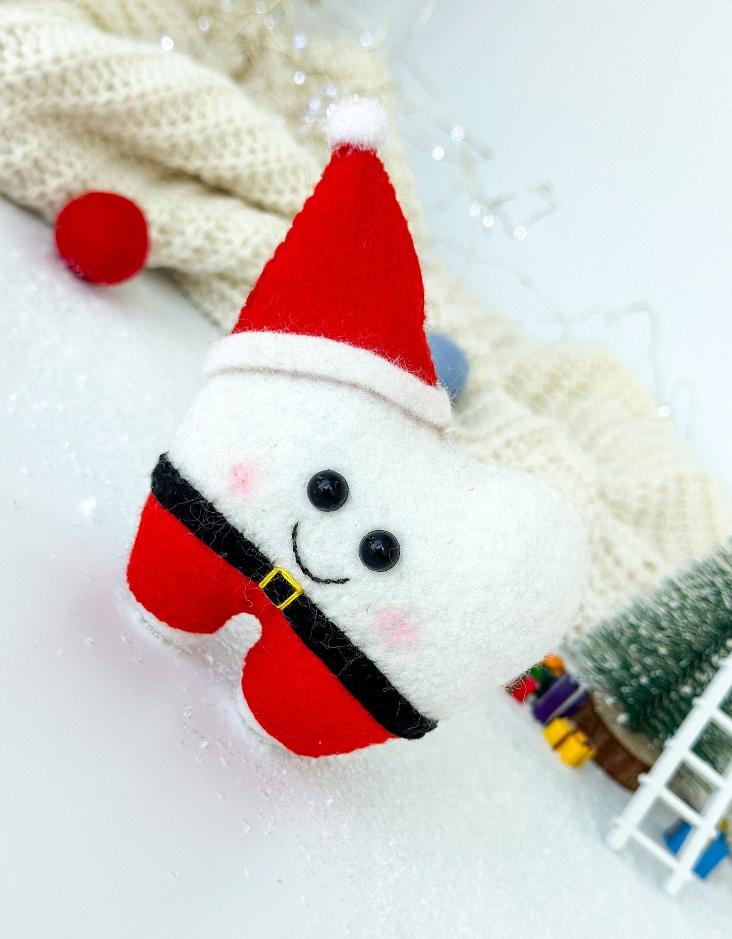 Christmas Decor For Teeth - WoollyFox