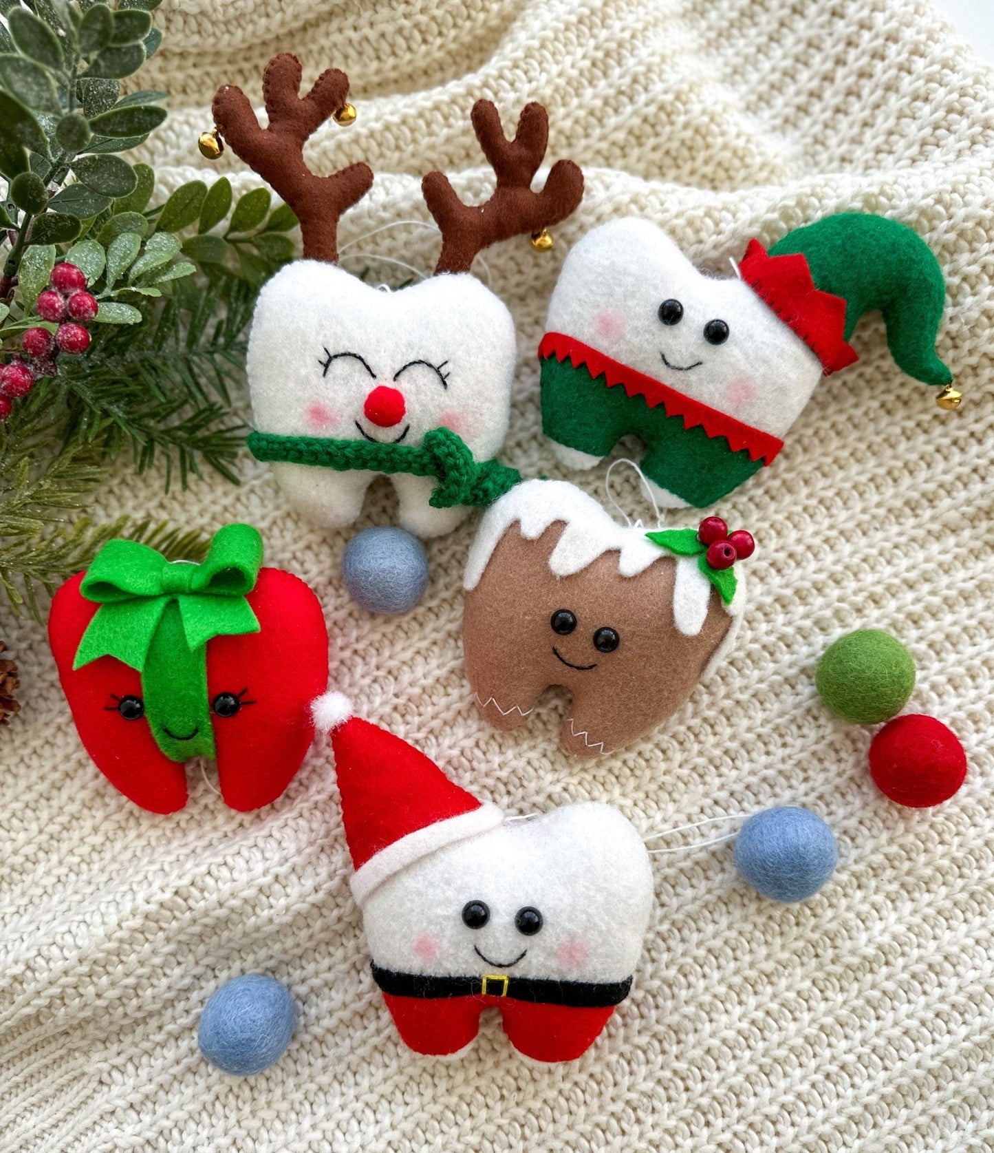 Christmas Decorations For Teeth - WoollyFox