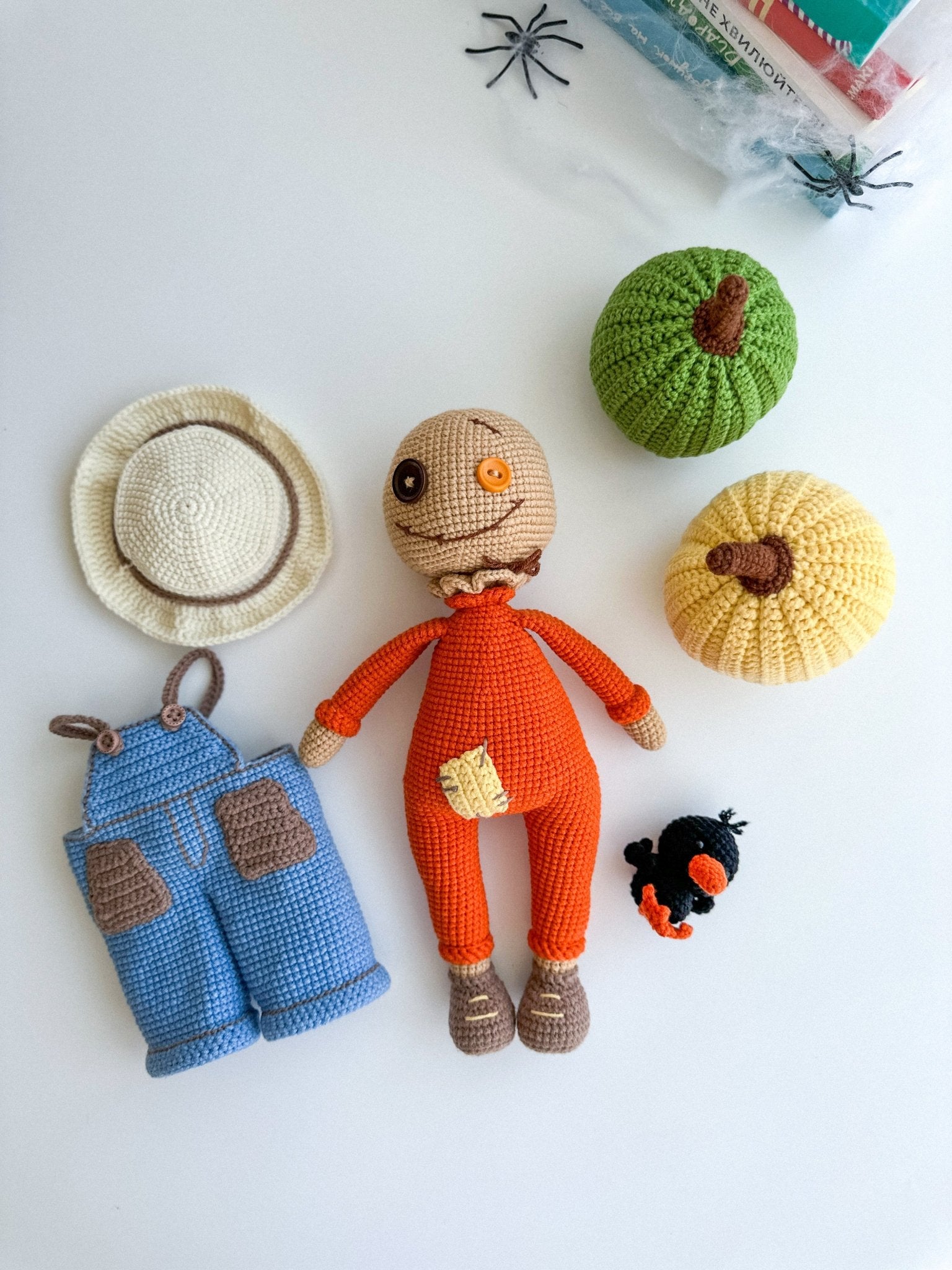 Crochet Scarecrow Doll with Pumpkins & Crow – Handmade Halloween Amigurumi Gift - WoollyFox