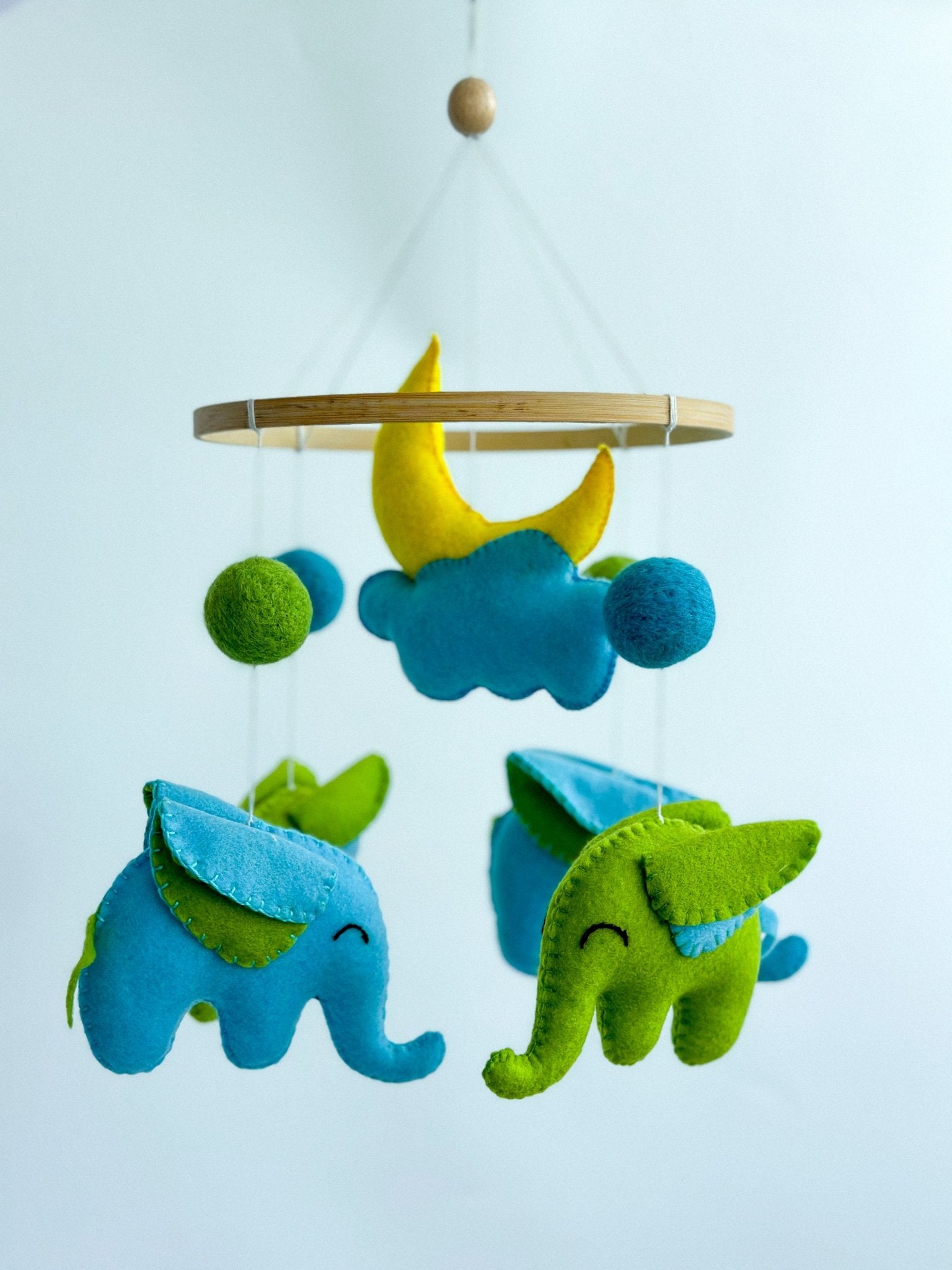 Elephant baby crib mobile - WoollyFox