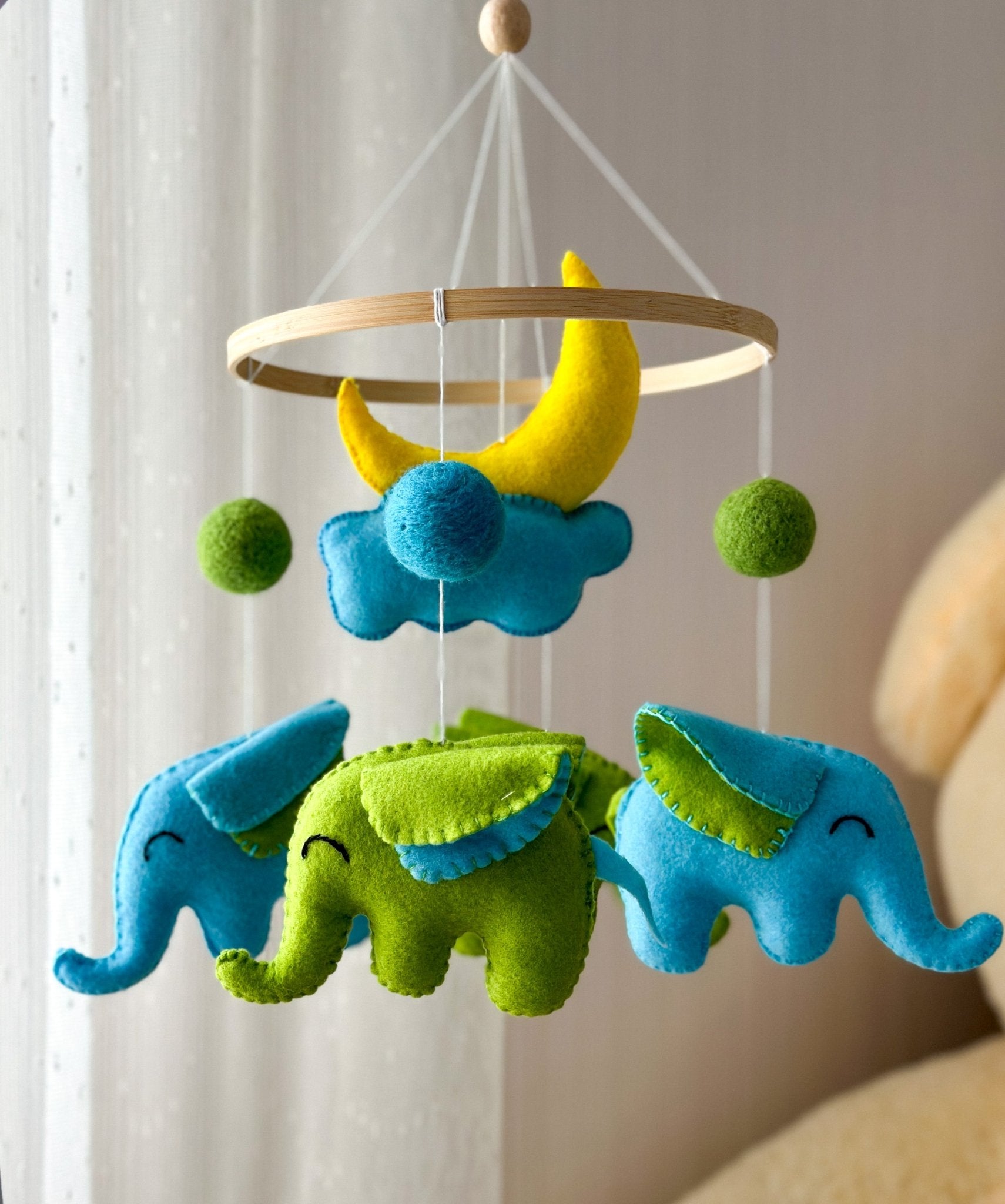 Elephant baby crib mobile - WoollyFox