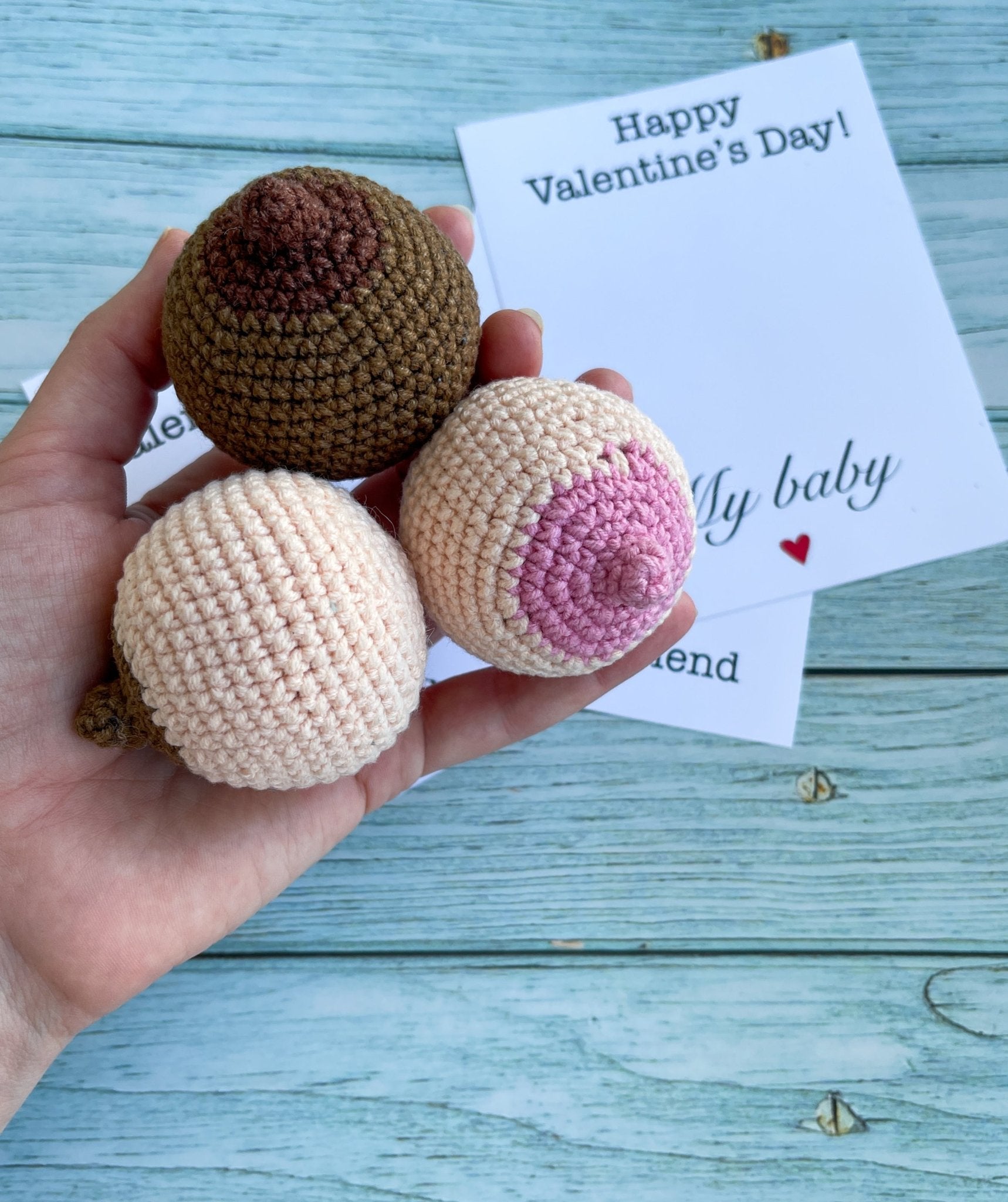 Felt Breast Card - WoollyFox