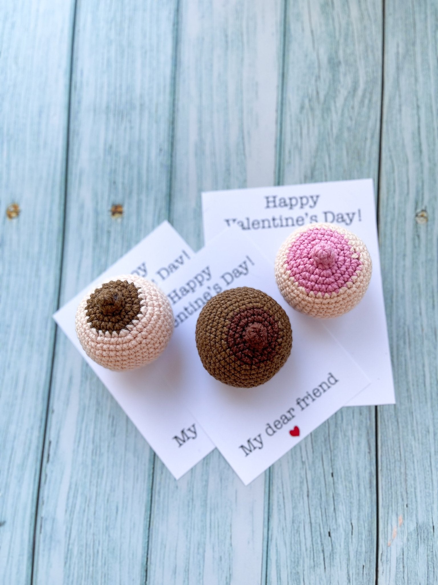 Felt Breast Card - WoollyFox