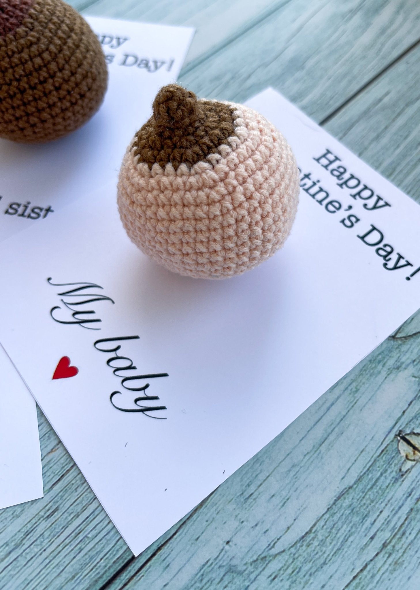 Felt Breast Card - WoollyFox