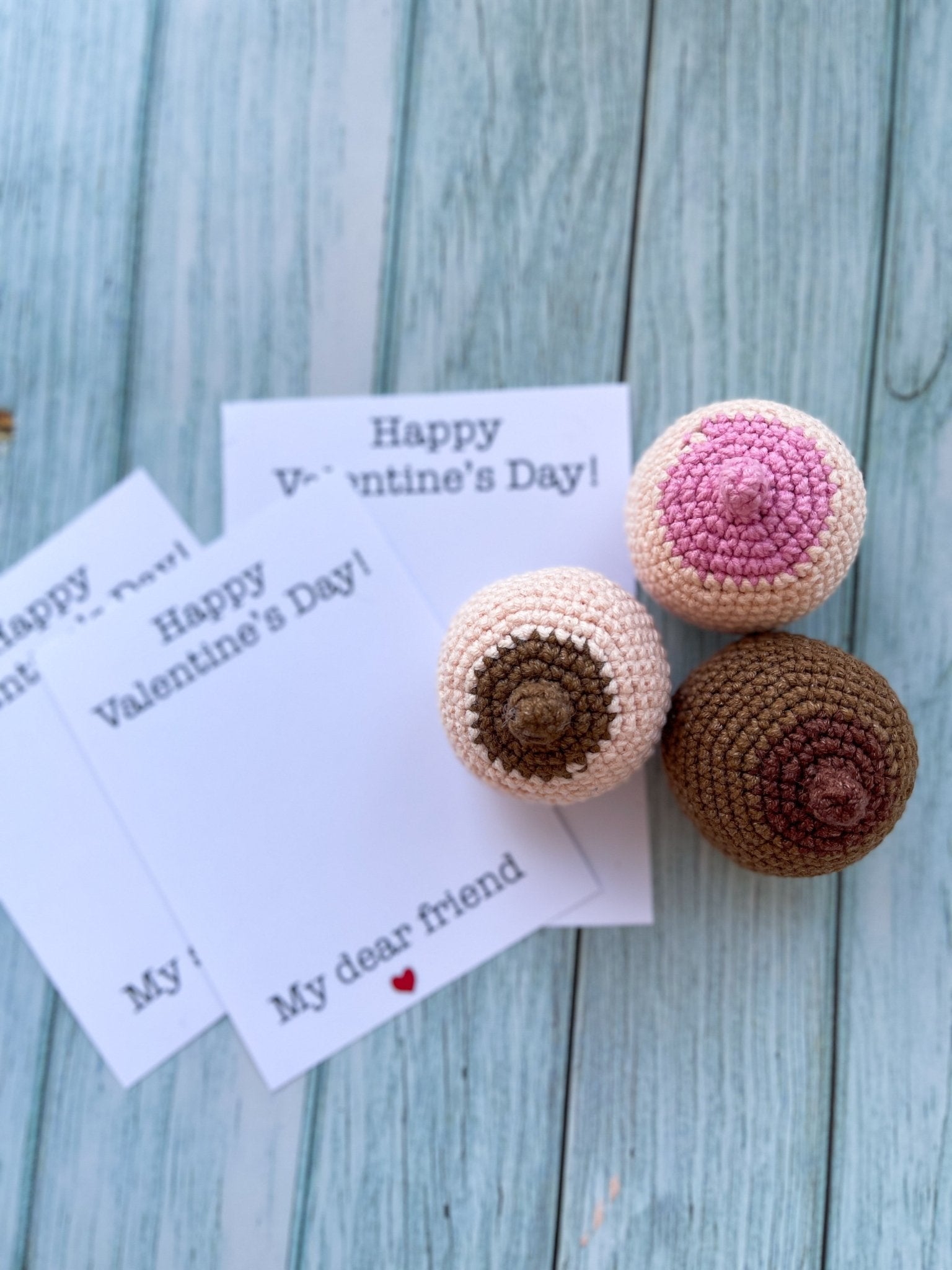 Felt Breast Card - WoollyFox