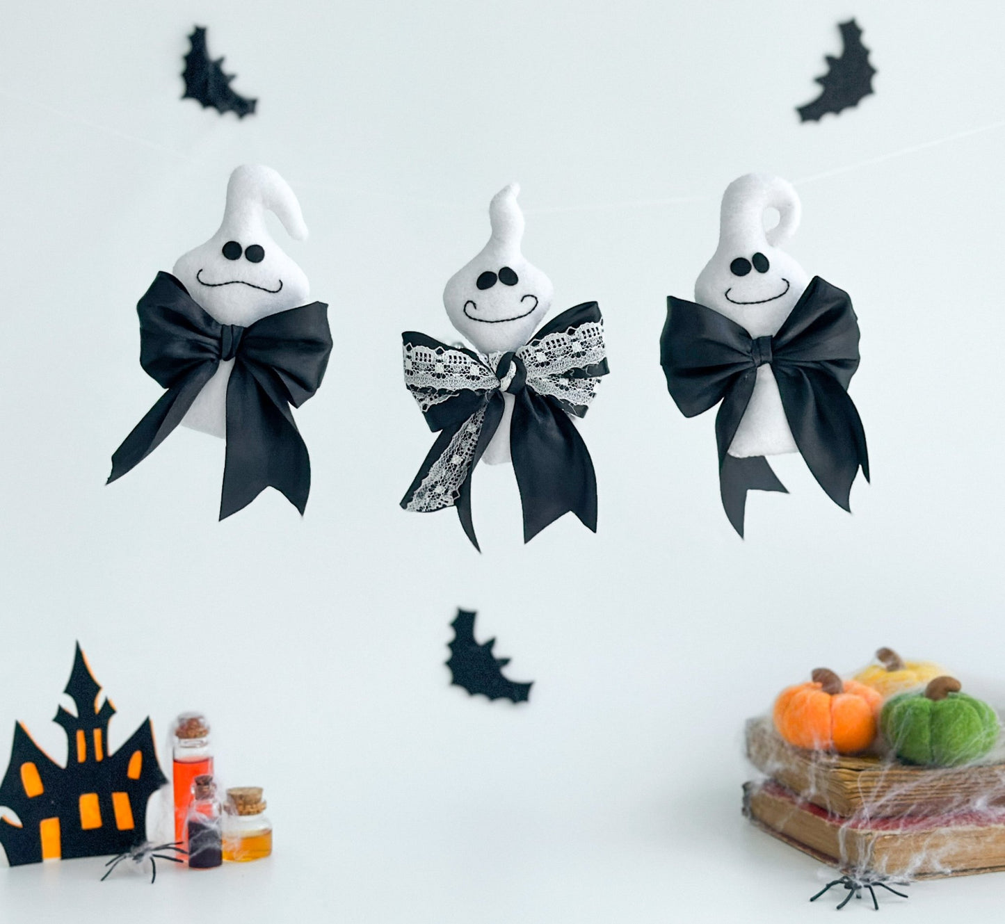 Felt Ghost Garland – Handmade Halloween Decoration with Bows - WoollyFox