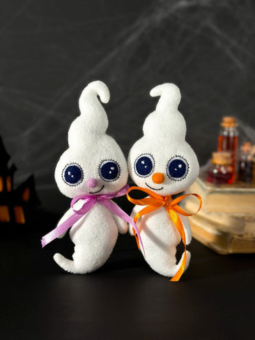 Felt Ghost Halloween Ornament – White Ghost with Orange or Purple Ribbon - WoollyFox