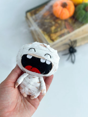 Felt Halloween Mummy Ornament – Spooky Plush Decoration for Halloween Tree - WoollyFox