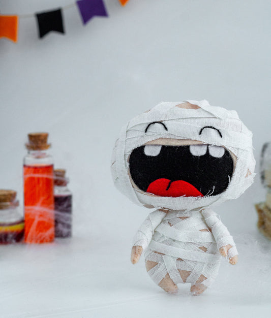 Felt Halloween Mummy Ornament – Spooky Plush Decoration for Halloween Tree - WoollyFox
