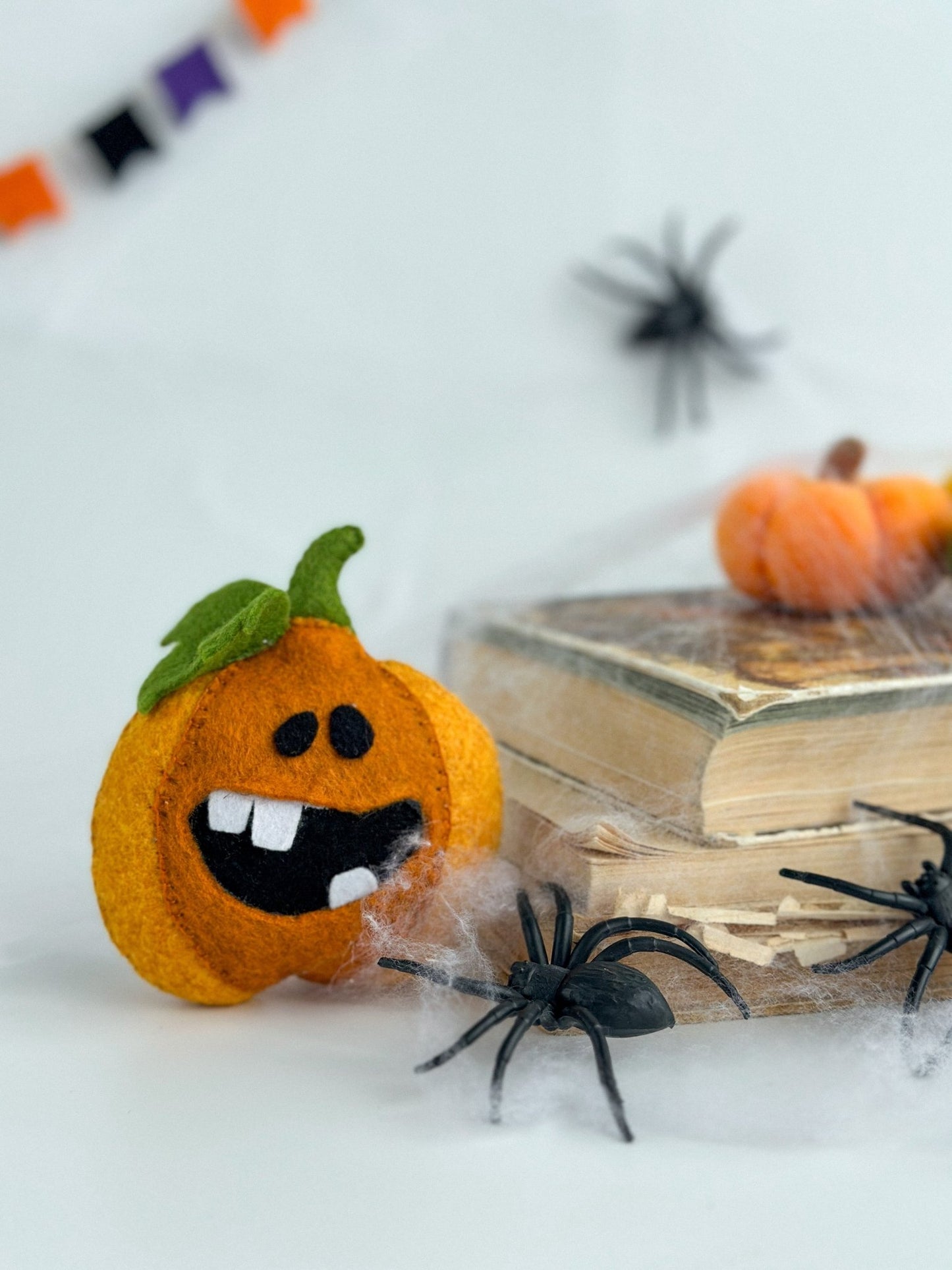 Felt Halloween Pumpkins – Set of 2 Funny Spooky Ornaments for Halloween Decor - WoollyFox