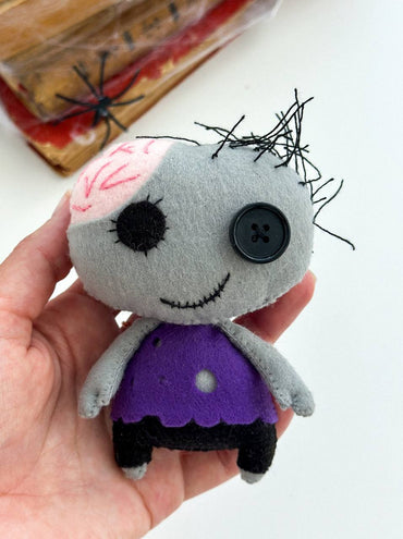 Felt Zombie Ornament – Halloween Tree Decoration | Spooky Felt Halloween Toy - WoollyFox