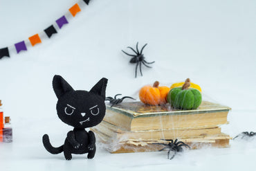 Halloween Black Cat Plush – Spooky Felt Ornament for Halloween Decor | Handmade Halloween Tree Decoration - WoollyFox