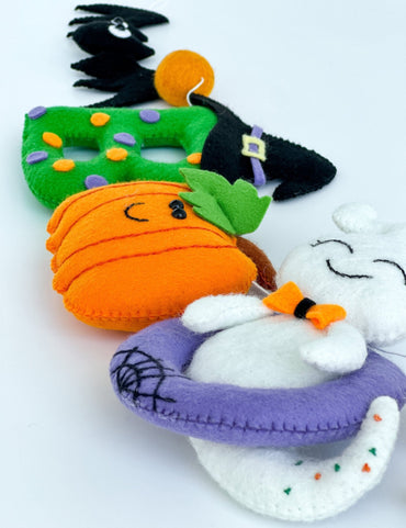 Halloween Felt Garland – Boo Banner with Ghost, Pumpkin & Bats – Handmade Spooky Decoration - WoollyFox