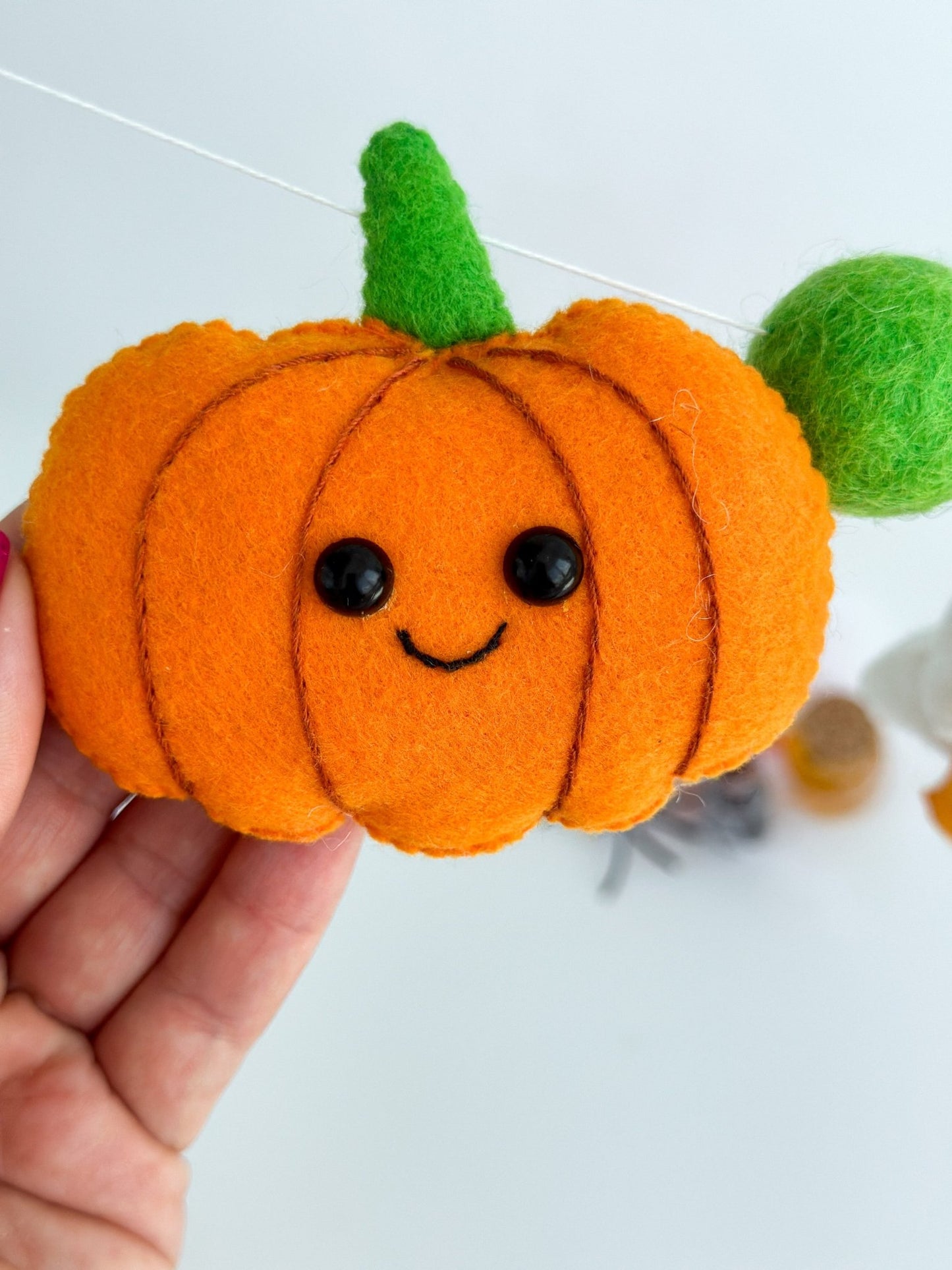 Halloween Felt Ornament Set – Ghost, Bat, Cat & Pumpkin Decor - WoollyFox