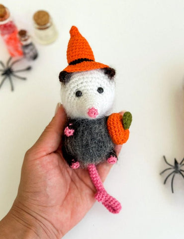 Halloween Opossum – Handmade Crochet Possum Ornament with Pumpkin – Spooky Cute Halloween Decoration - WoollyFox