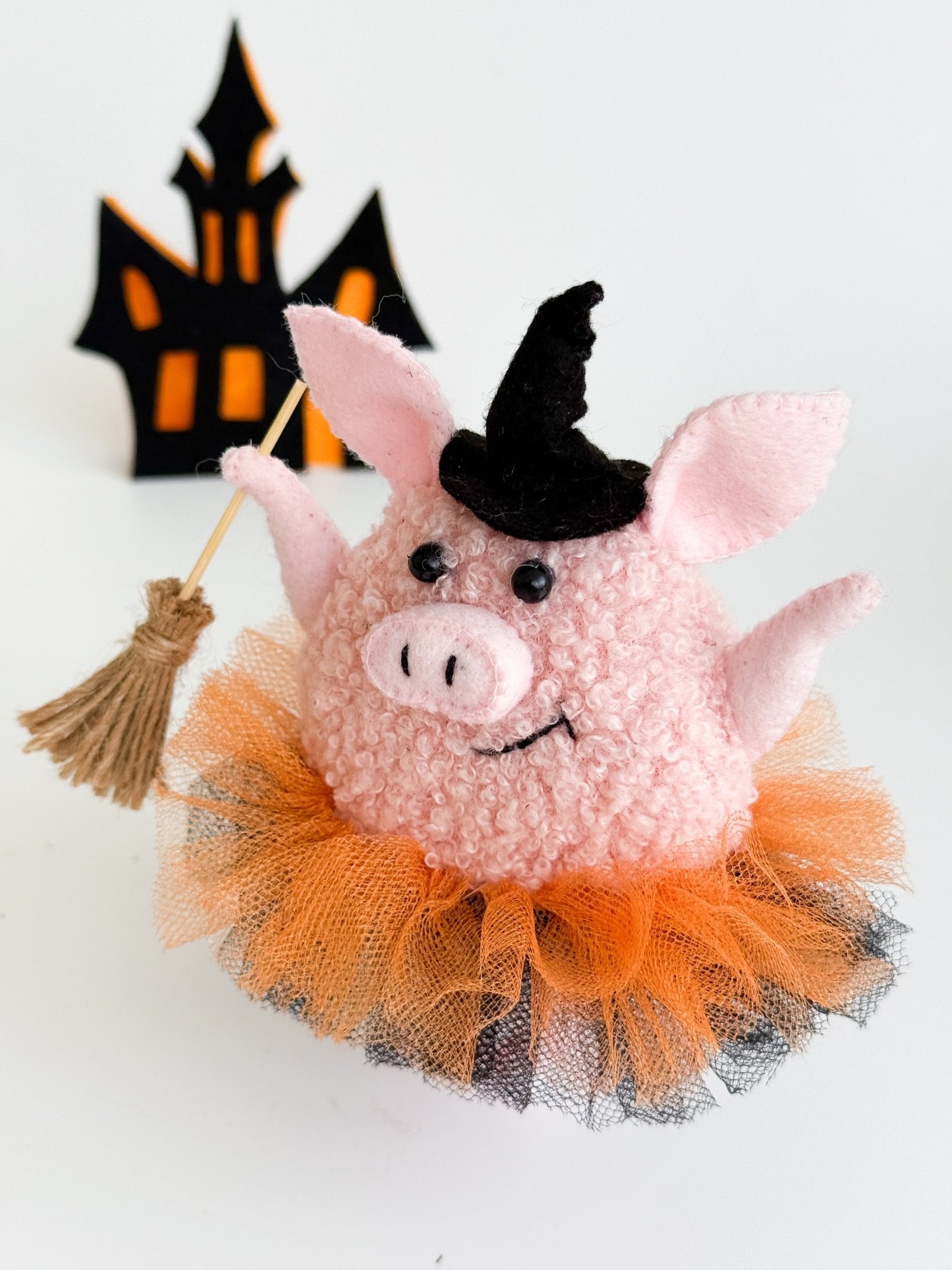 Halloween Pig Plush – Handmade Gothic Soft Toy in Witch Style – Cute Spooky Decor or Gift - WoollyFox