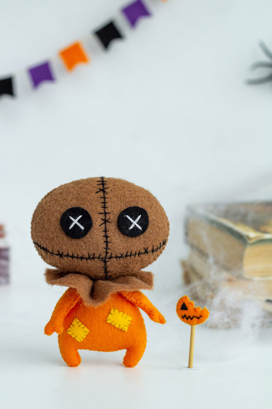 Halloween Pumpkin Felt Doll – Spooky Cute Halloween Decor for Kids & Home - WoollyFox