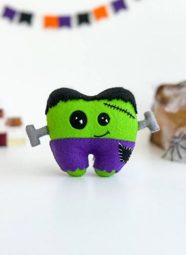 Halloween Zombie Tooth Ornament – Spooky Felt Tooth Fairy Gift for Kids - WoollyFox