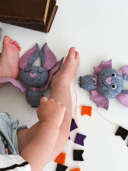 Handmade Felt Bat Ornament – Halloween Plush Decoration - WoollyFox