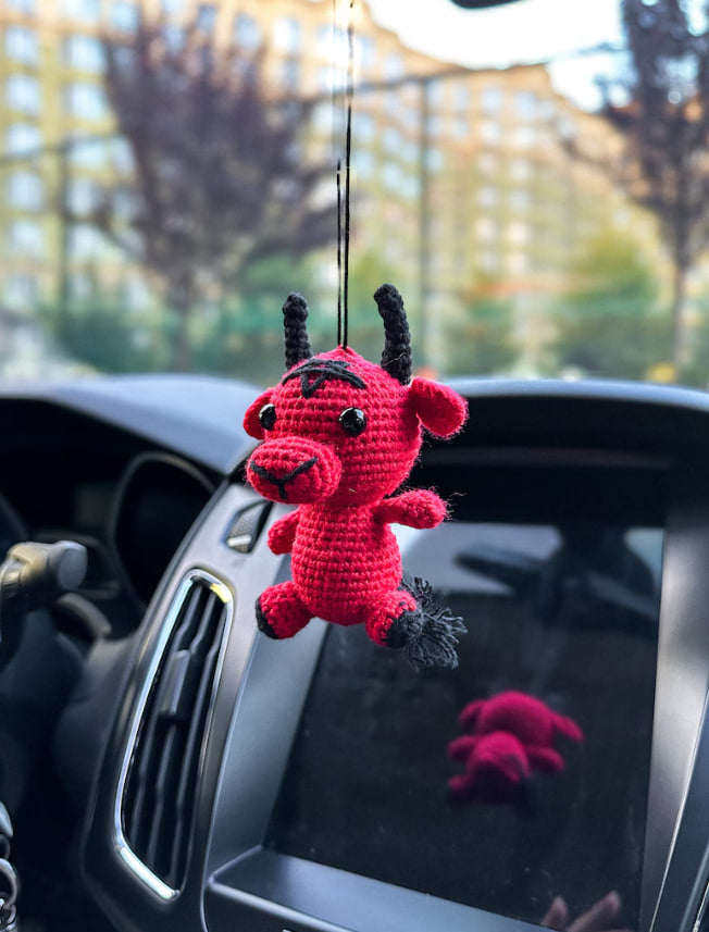 Handmade crochet Baphomet figure – gothic rearview mirror car charm, 11×5 cm