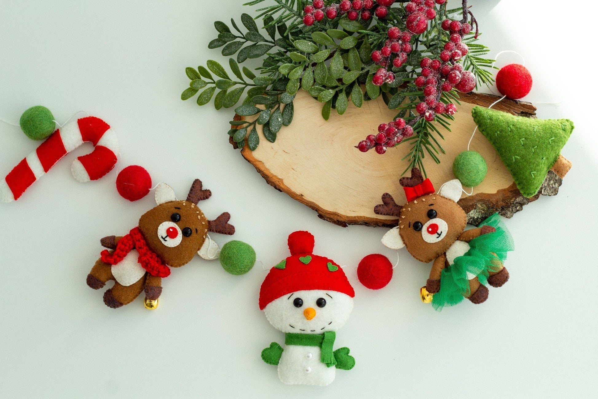 Christmas Felt Garland - WoollyFox
