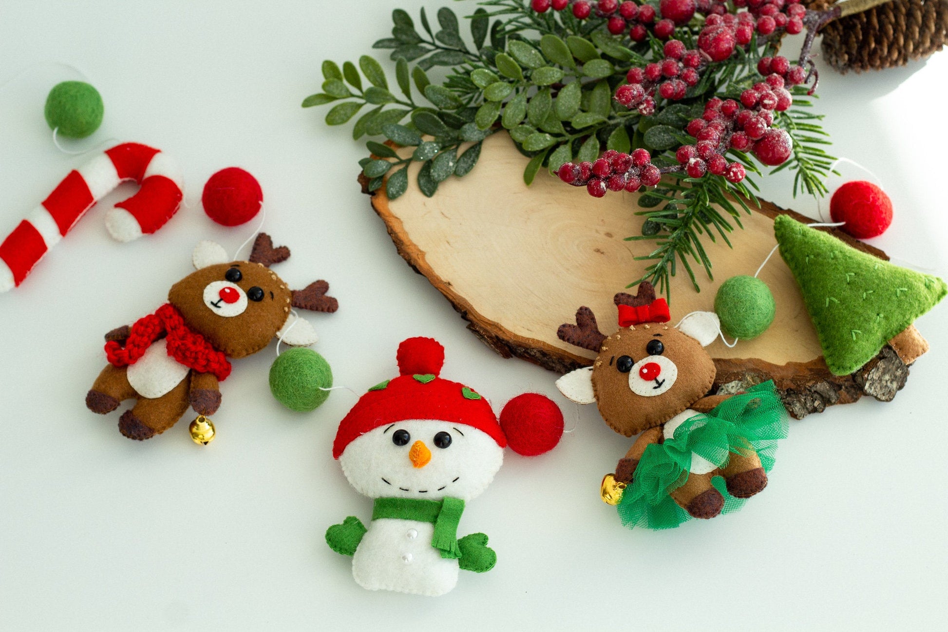 Christmas Felt Garland - WoollyFox