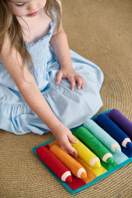 Felt Colored Pencil Toy Set – 7 Handmade Pretend Play Crayons - WoollyFox