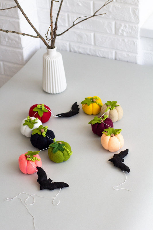 Felt Pumpkin Garland – Colorful Fall Bunting with Pumpkins & Bats – Autumn Halloween Thanksgiving Decor - WoollyFox