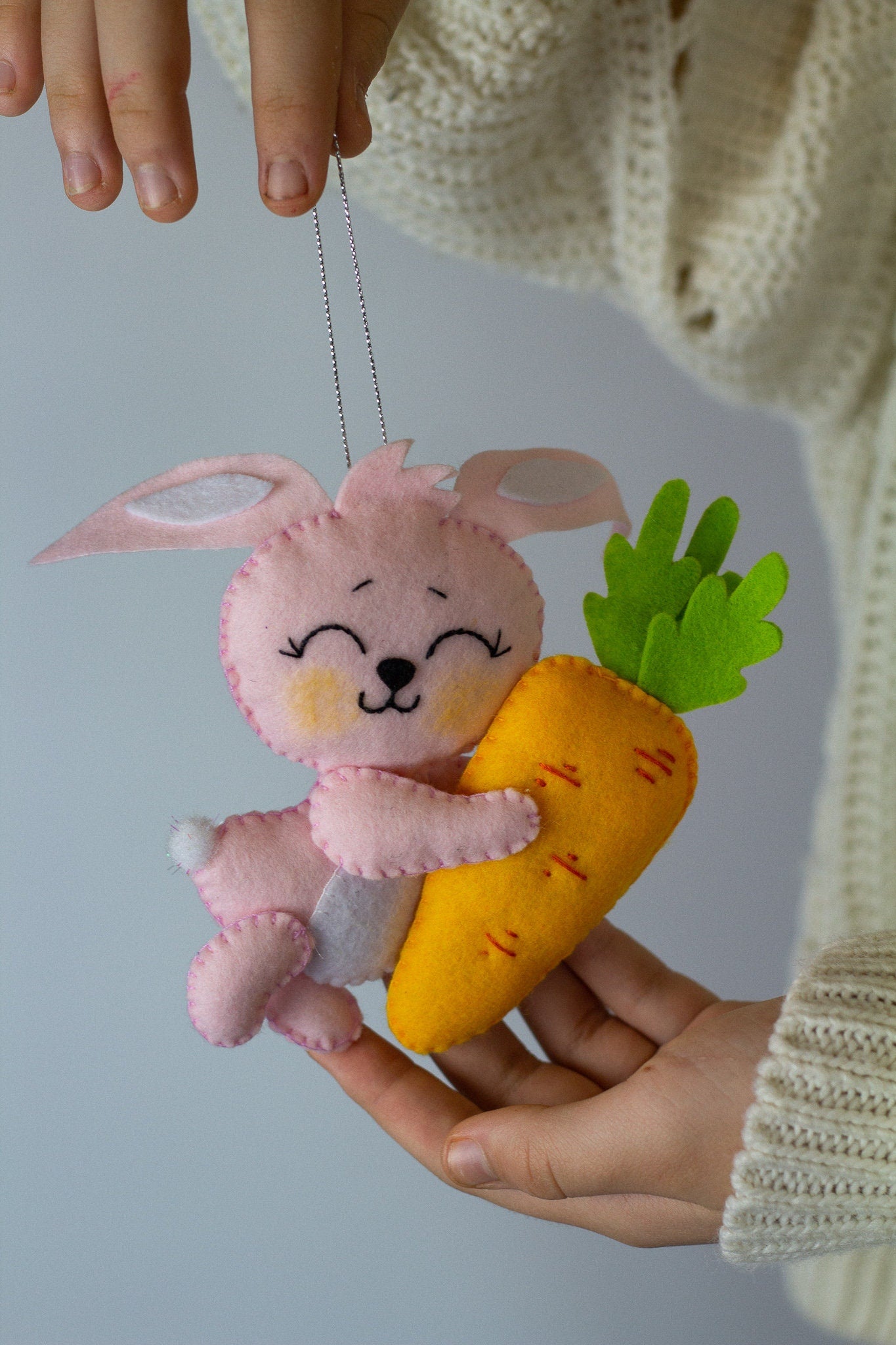Spring felt bunny decor