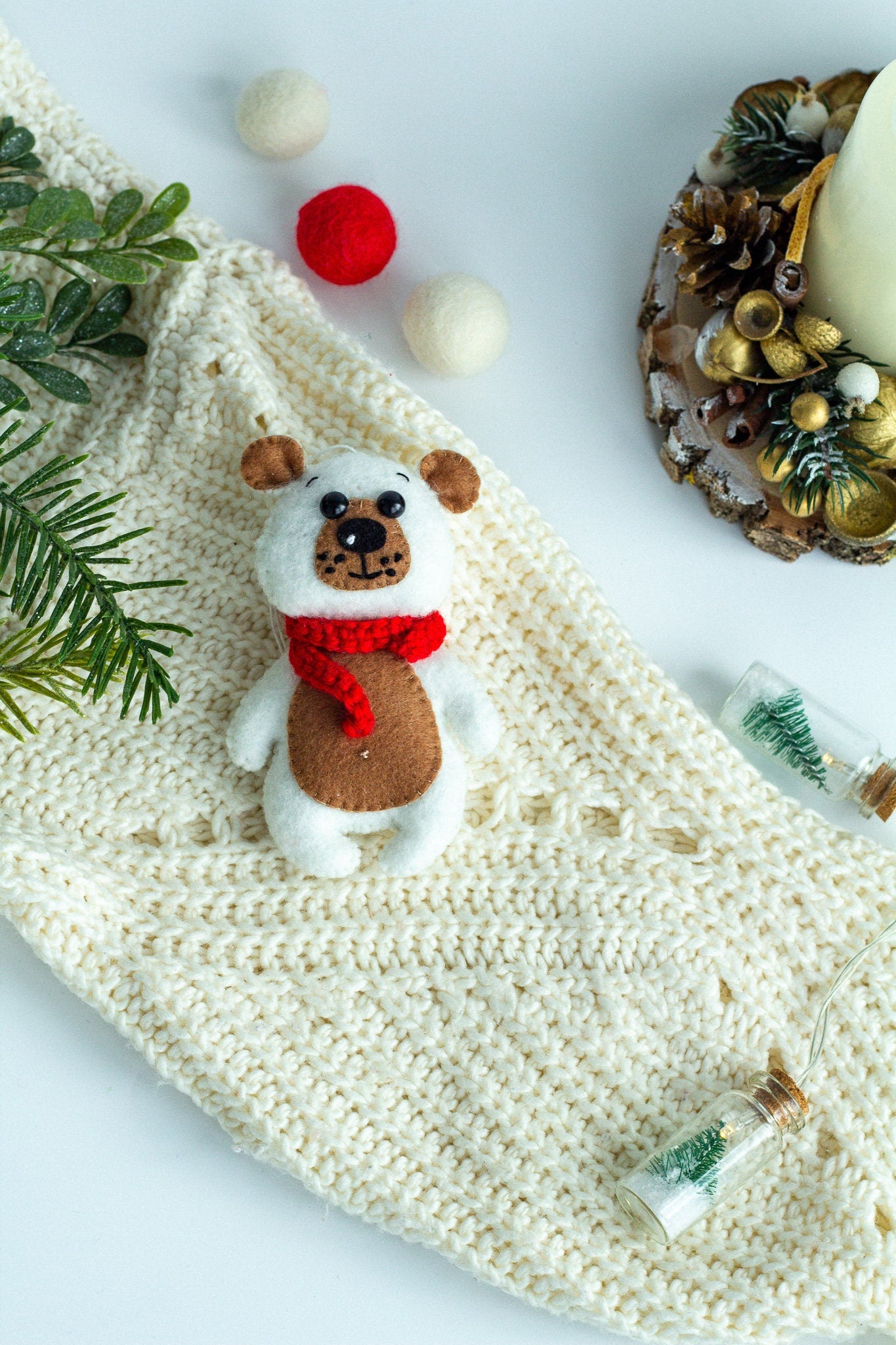 Polar bear ornament