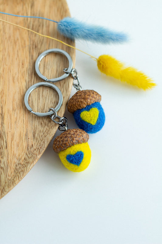 Keychains Acorn "With Ukraine in Heart" - WoollyFox