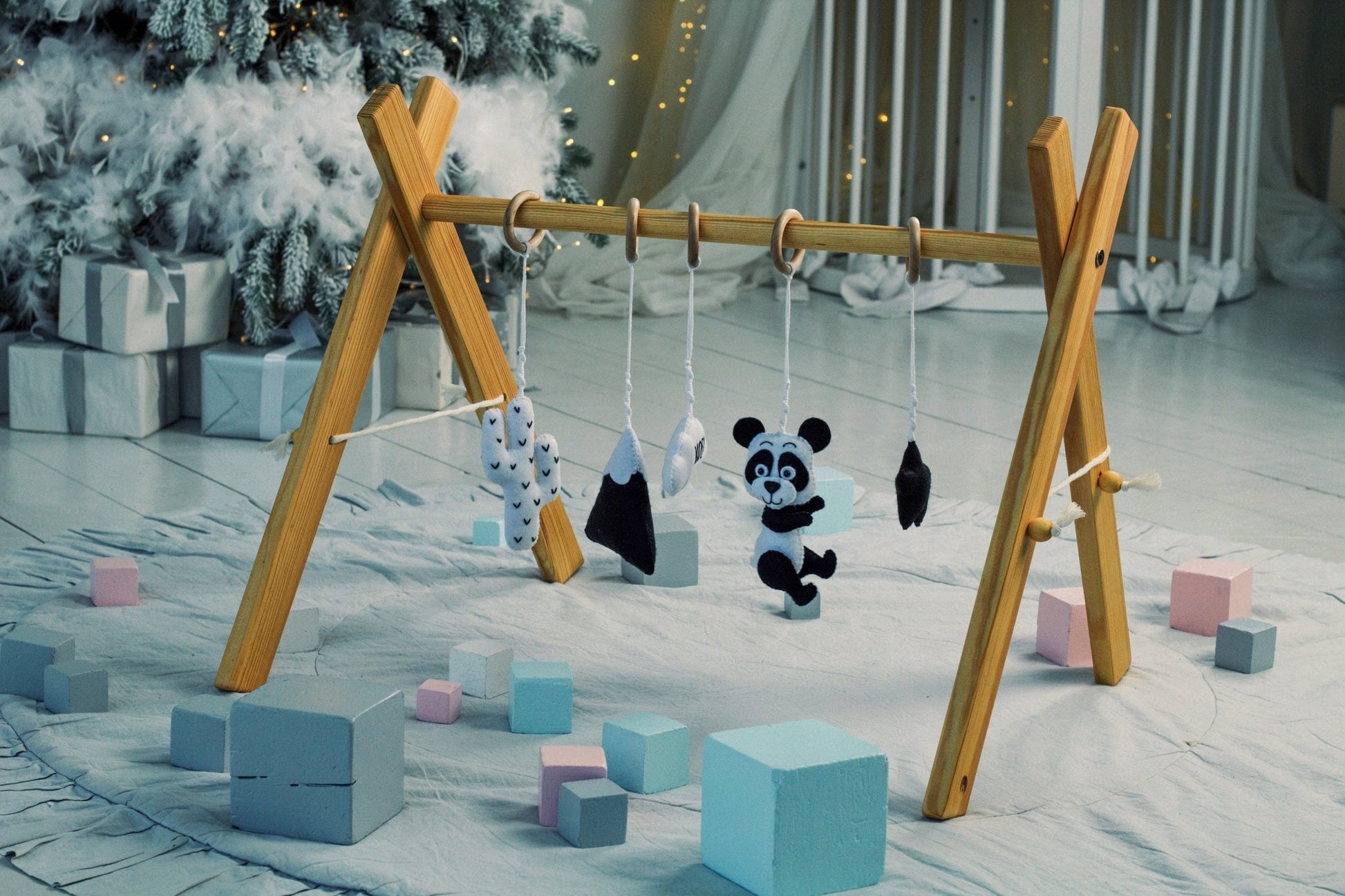 Monochrome baby gym, Baby activity center - WoollyFox