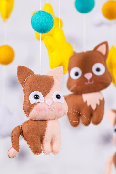 New baby gift Cats baby crib mobile - WoollyFox