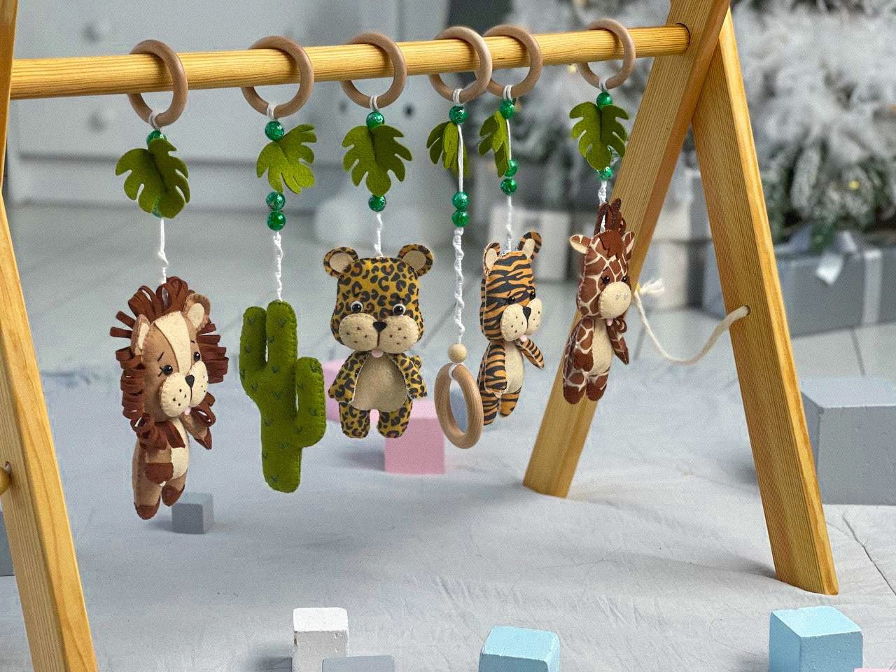 Safari Baby Play Gym - WoollyFox