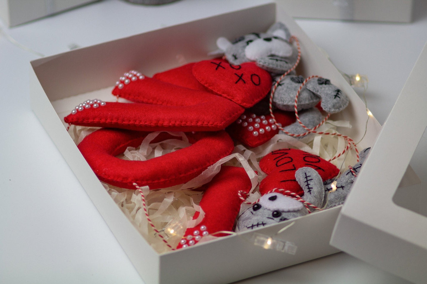 Valentine's Day Love Garland - WoollyFox
