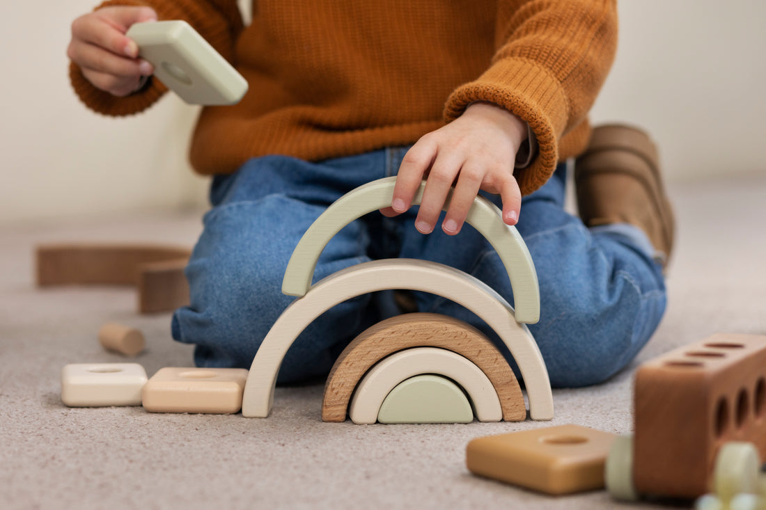 Discover wonderful Montessori toys for the natural development of your children