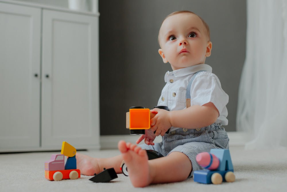 How to choose the best color of toys for your child - WoollyFox