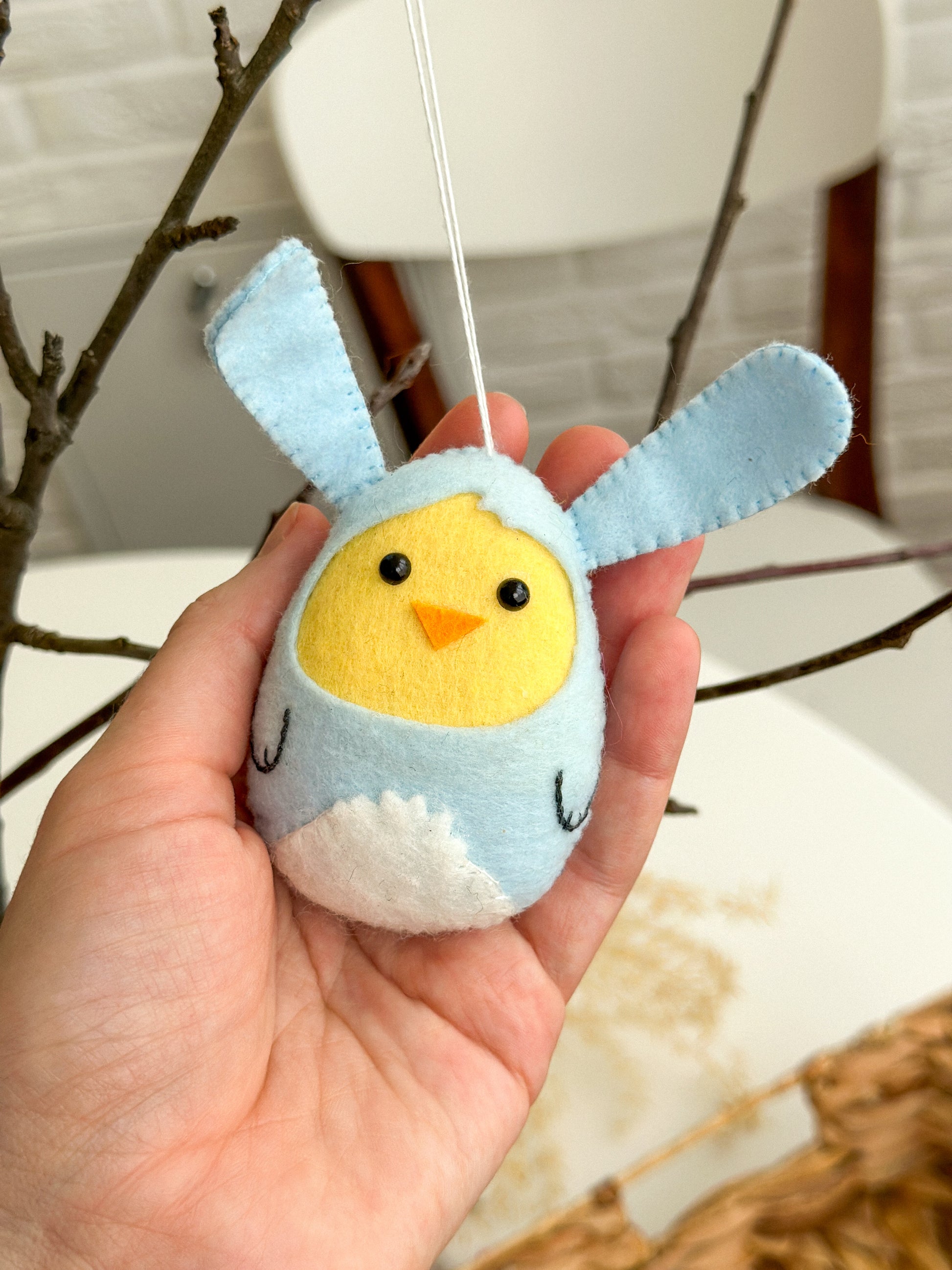Easter chicken ornament