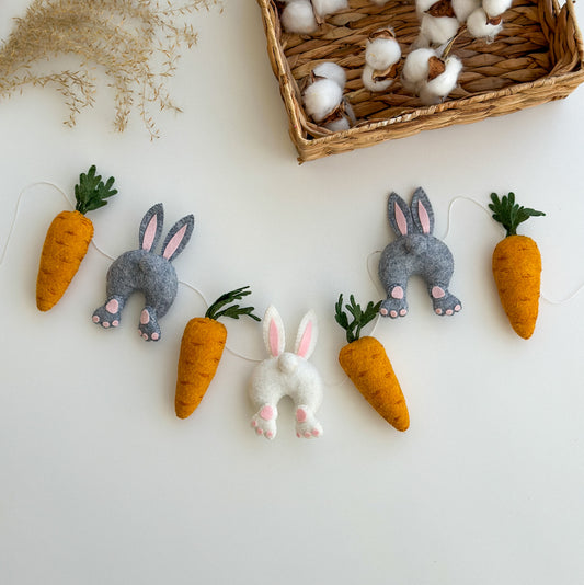 Easter bunny and carrot garland