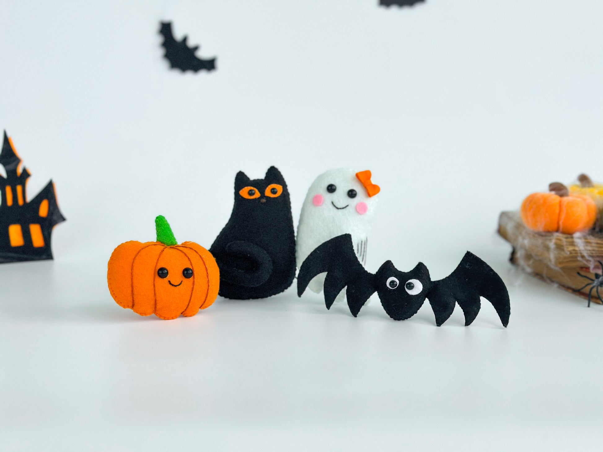 Halloween toys set