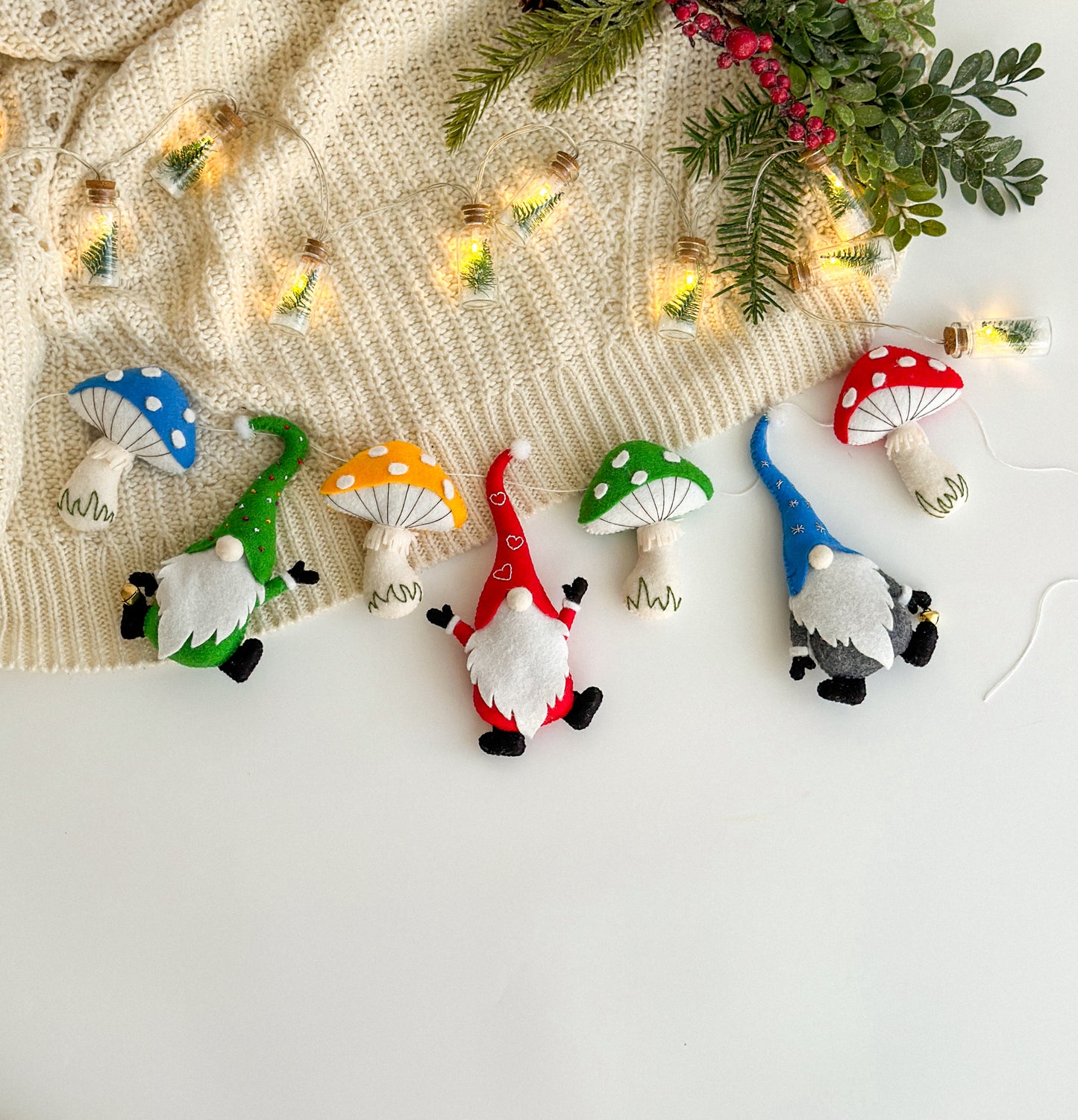 Christmas gnomes and mushrooms garland 