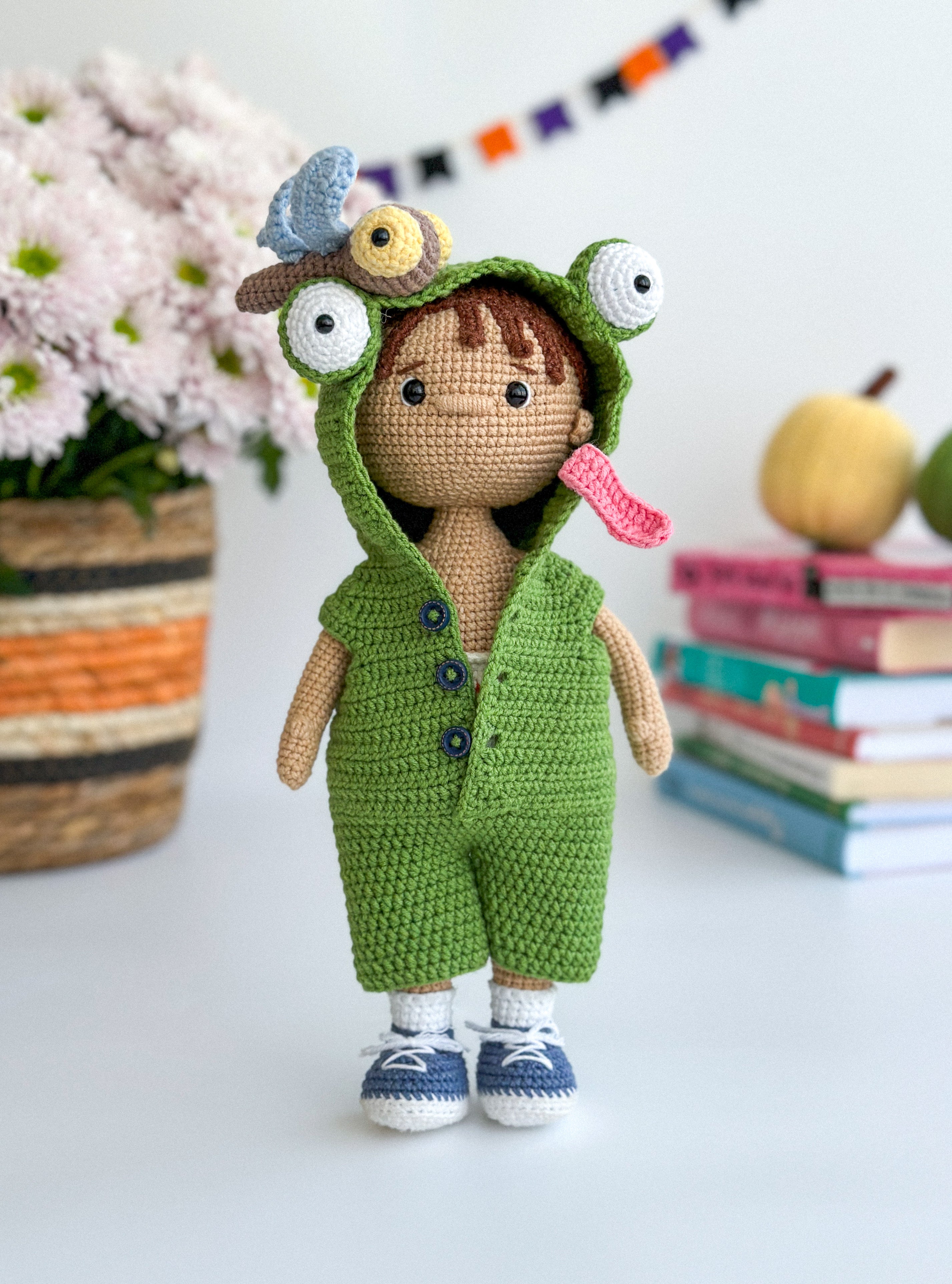 Handmade crochet boy doll in frog overalls – removable outfit, soft amigurumi toy, 27×12 cm


