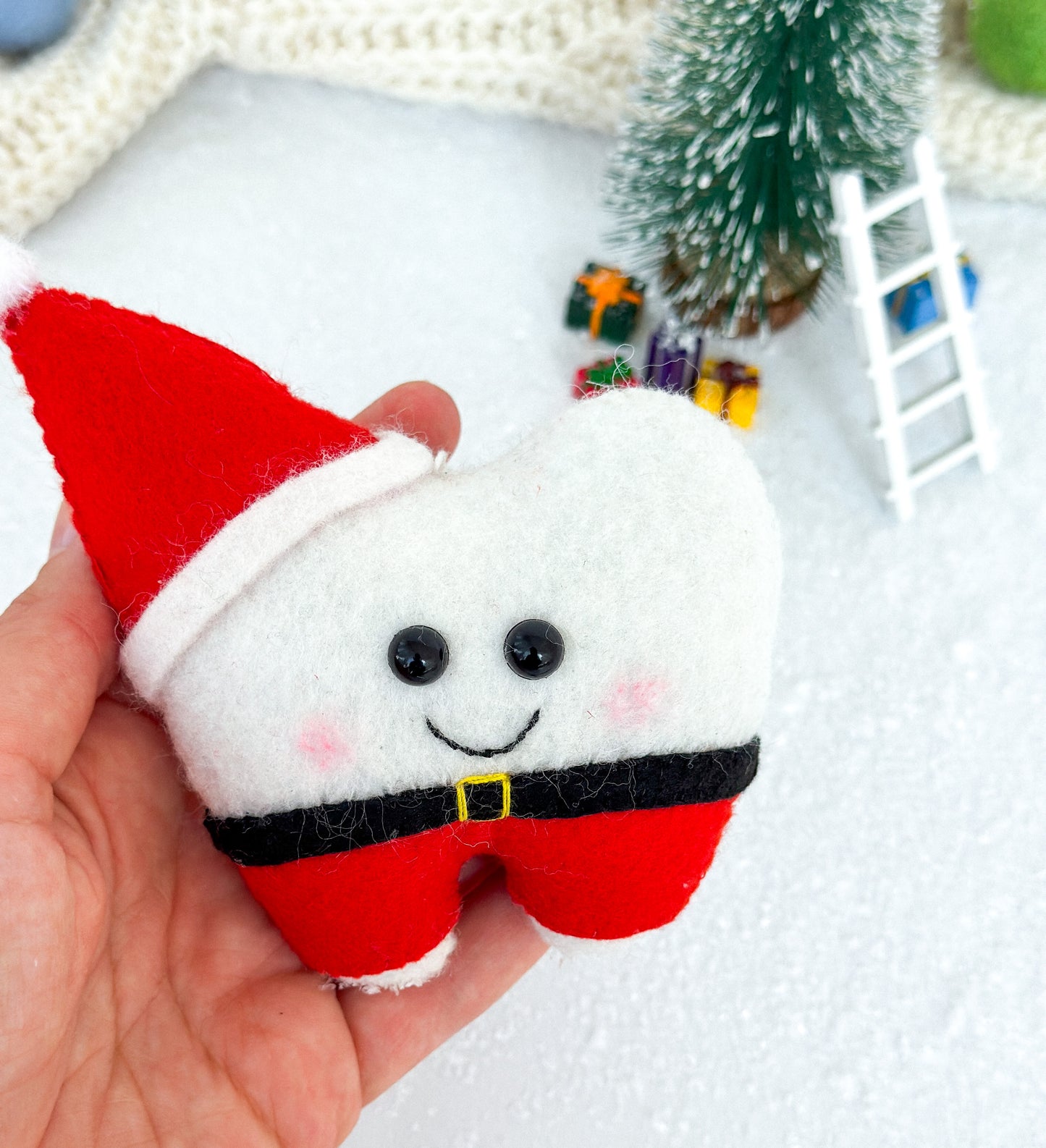 Christmas tooth ornaments