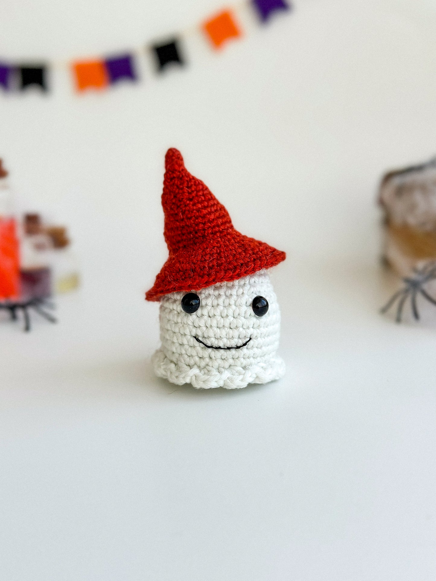 Glow in the Dark Crochet Ghost – Rearview Mirror Car Charm – Halloween Car Accessory